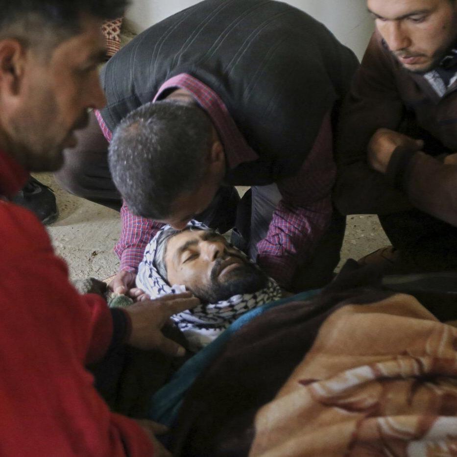 Israeli strikes in southwestern Syria kill 6 people as troops clash with residents